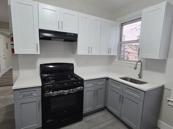28 Wainwright St, Newark, NJ