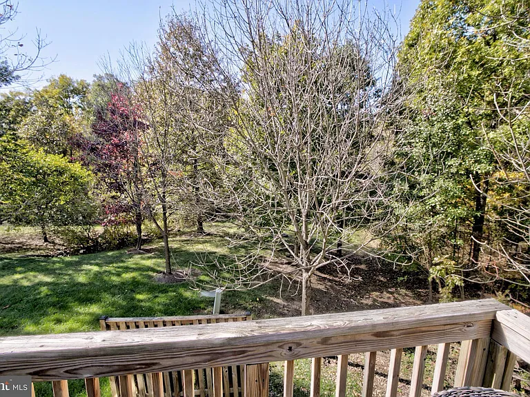10150 Elgin Way — Photo 17