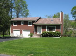 5 Perks Blvd, Cold Spring, NY 10516