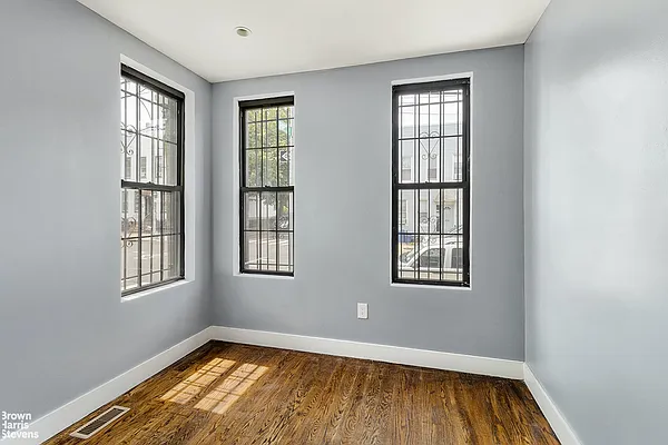 Rented by Brown Harris Stevens | media 23