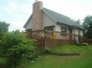 6891 S Spruce Ave, Newaygo, MI 49337