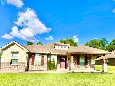 1113 Chesterfield Drive, Webb City, MO, 64870