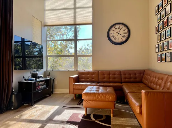 1 E Julian St #313, San Jose, CA 95112