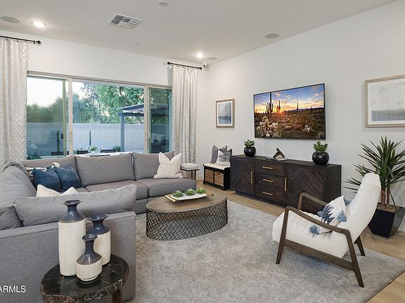 5th image of 5042 W CAPISTRANO Avenue