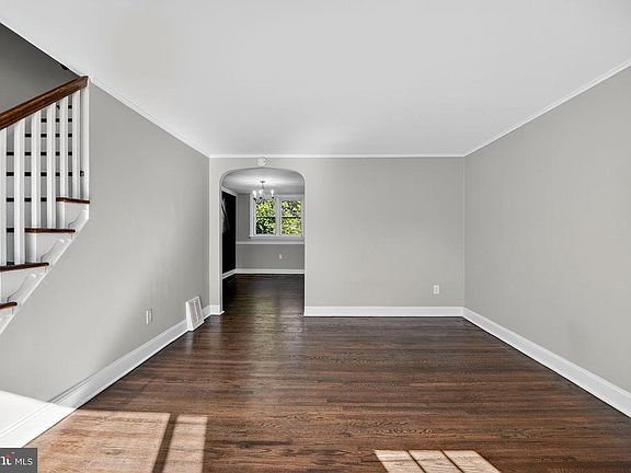 5th image of 5232 Gramercy Dr