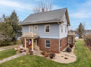 230 N Pine St, Reedsburg, WI 53959