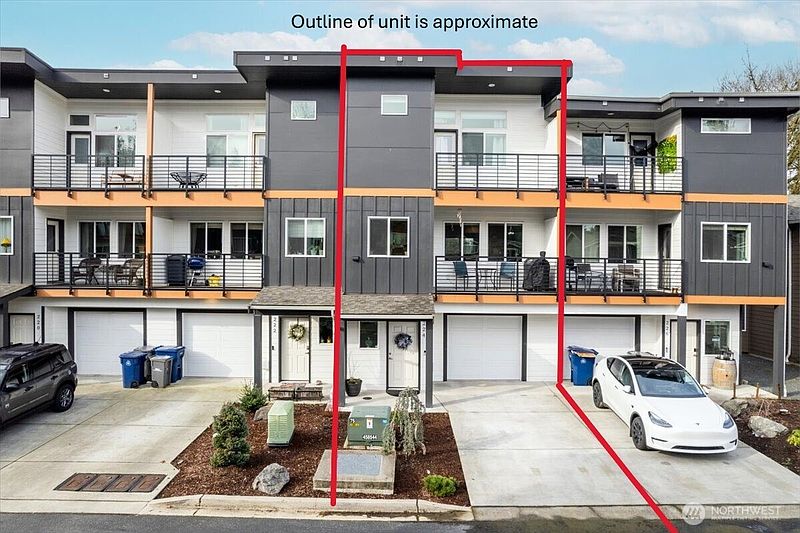 2nd image of 224 Raybird Avenue