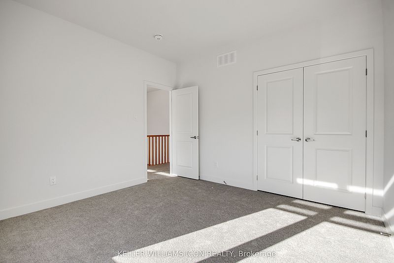 Ottawa House for rent - 4 Bedrooms — photo 27