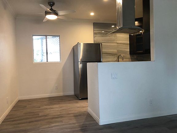 3rd image of 311 Mesa Dr APT 16