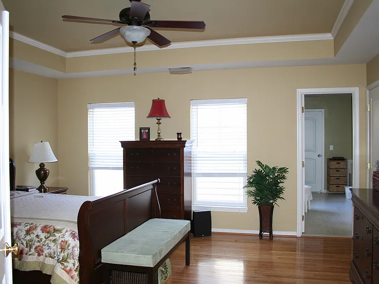 9135 Stonegarden Dr — Photo 51