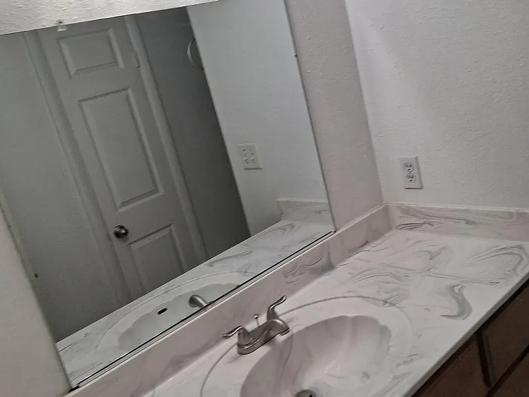 2807 Beachcomber Dr — Photo 3