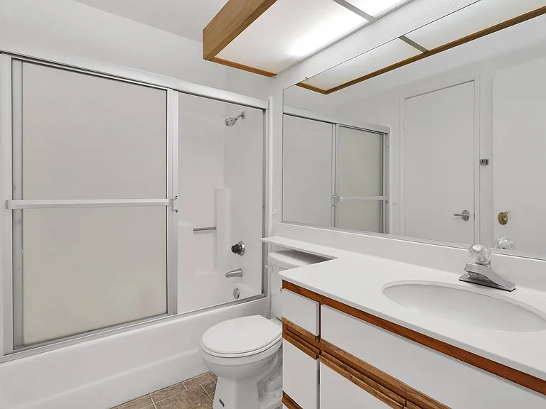 12145 Cobblestone Dr — Photo 14