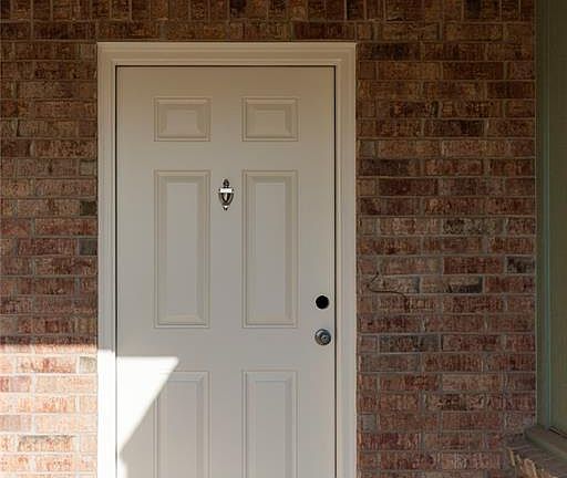 2nd image of 9221 Poppey Pl