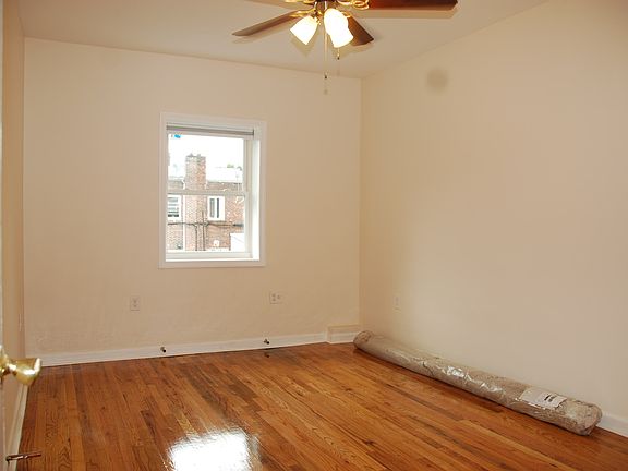 Smaller Bedroom