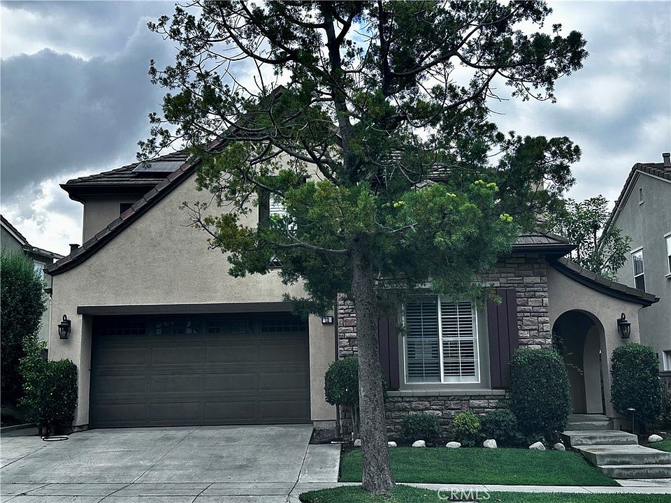 1st image of 12 Brynwood Ln