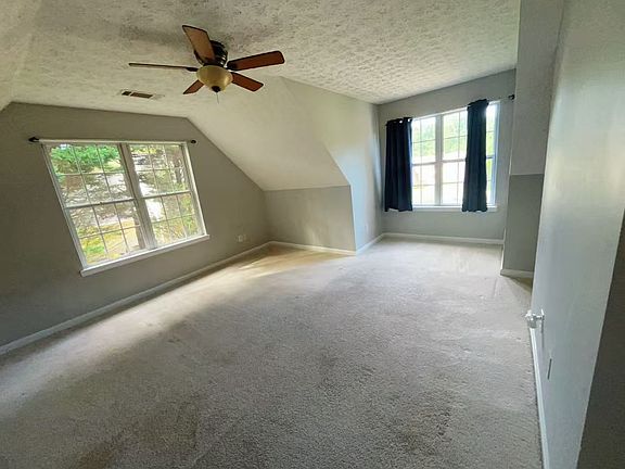 5th image of 3071 Harris Mill Ct