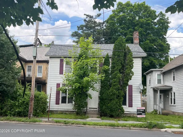 202 N Courtland St, East Stroudsburg, PA 18301