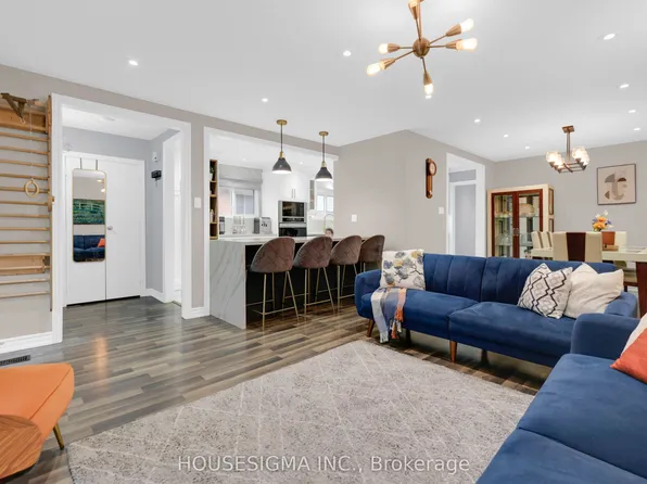 2663 Hortense Rd, Mississauga, ON L5L 1V6