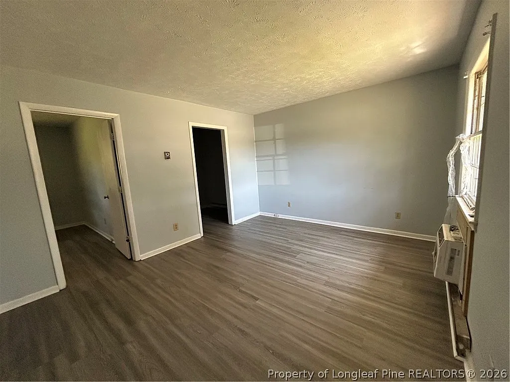 1 bed, 1.0 bath, 565 sqft, $800 — Photo 3