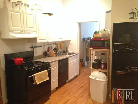 Rented by Brooklyn Heights Real Estate Inc | media 11