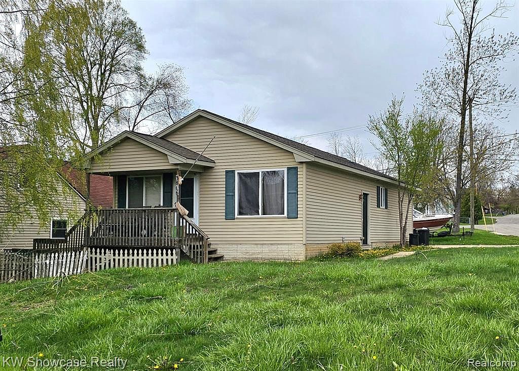 3806 Cass Elizabeth Rd, Waterford, MI 48328 Zillow