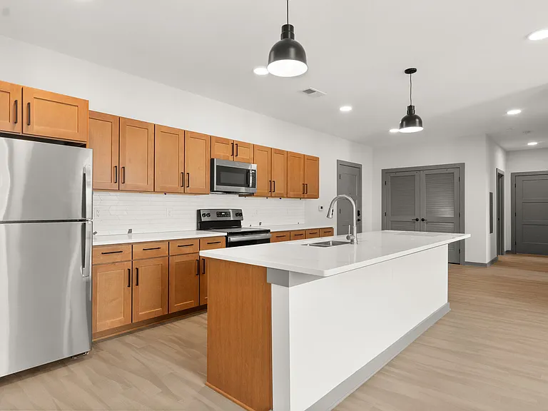 Red Oak Flats — Photo 8