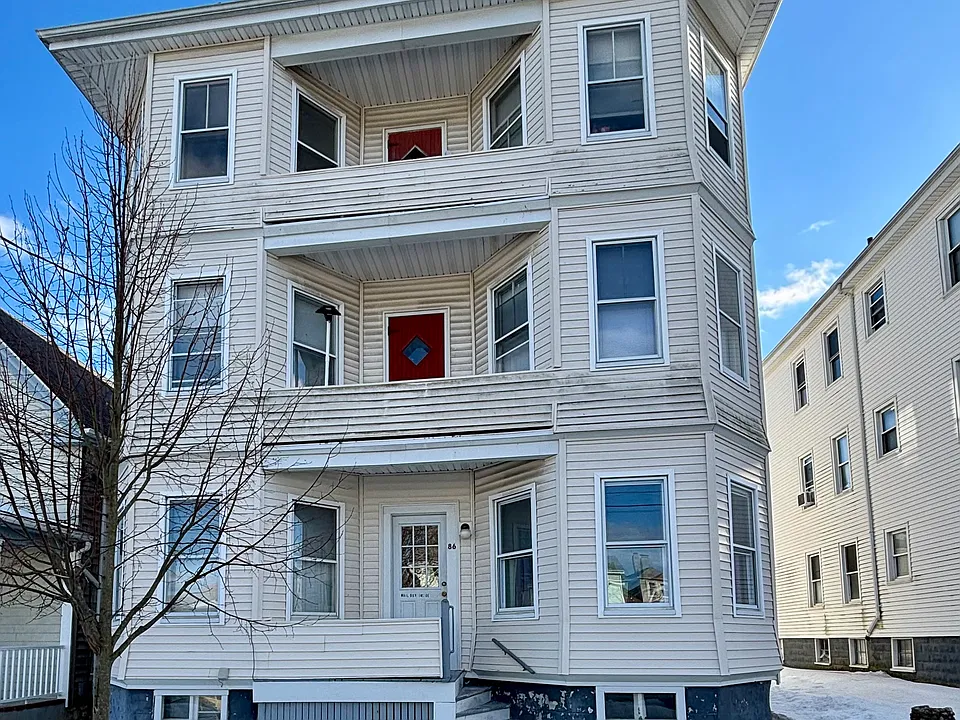 86 Clifford St #3