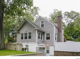 43 McKinley Ave, Valhalla, NY 10595