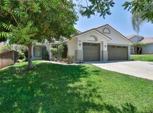 3113 Vermont Dr, Corona, CA 92881