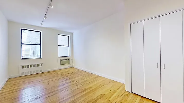 Rented by Compass | media 3