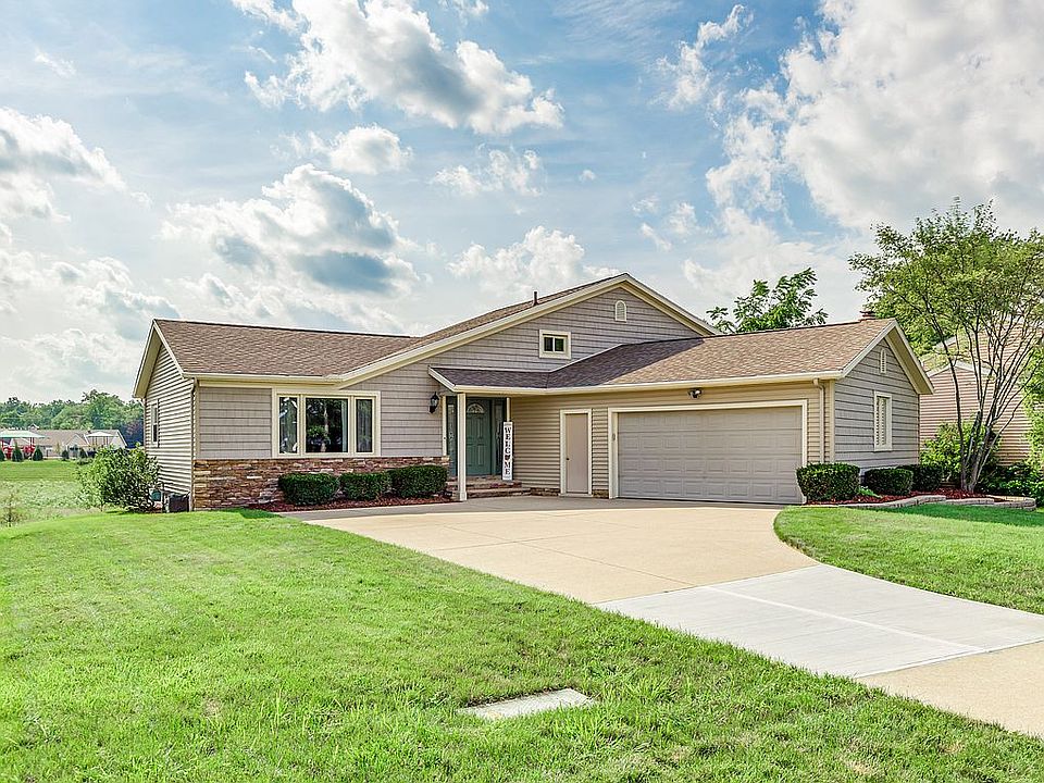 1st image of 18622 Windward Way