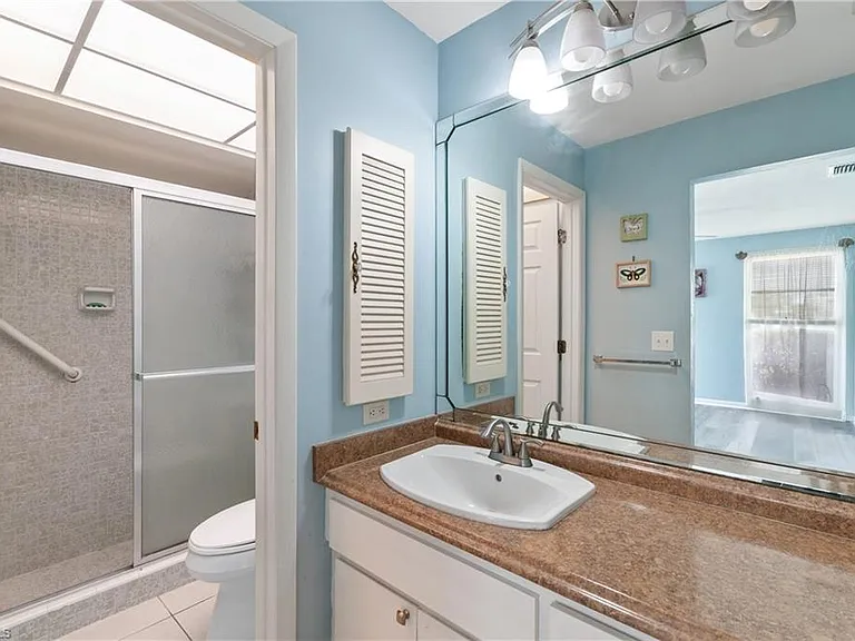 4105 Lakewood Blvd #E-18 — Photo 29