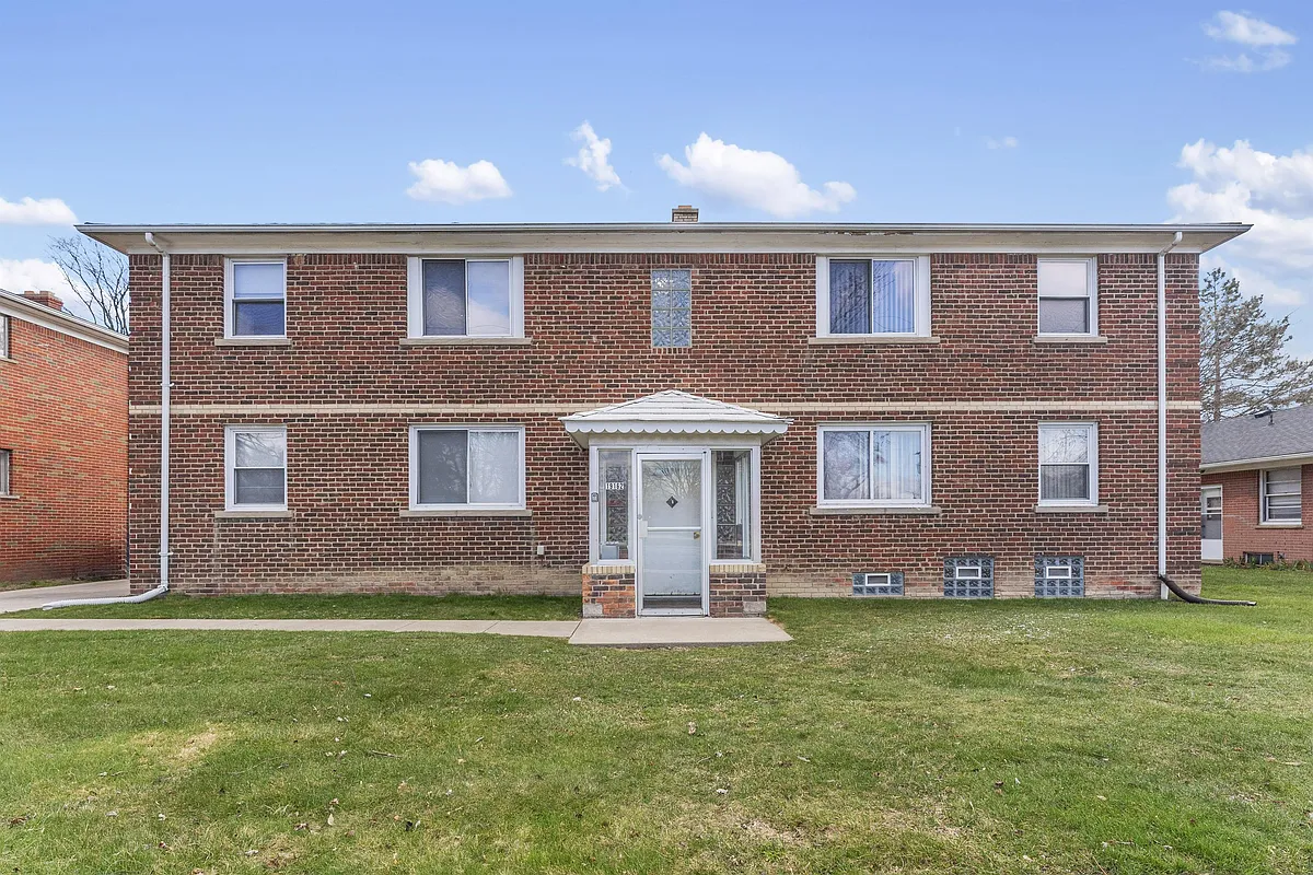 Building Photo - 19162 Beech Daly Rd #5