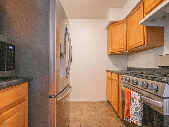 5th image of 6783 Pennsylvania St