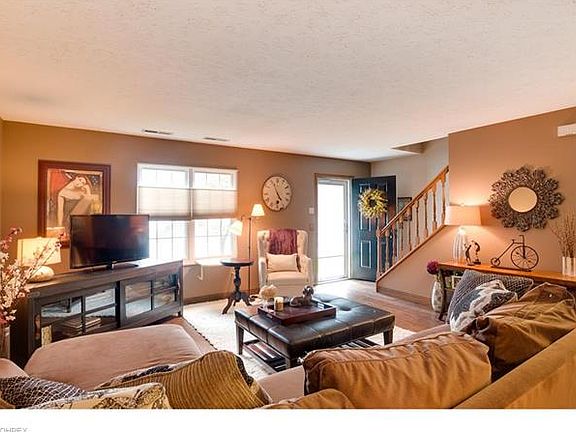 4th image of 6744 Connecticut Colony Cir #10