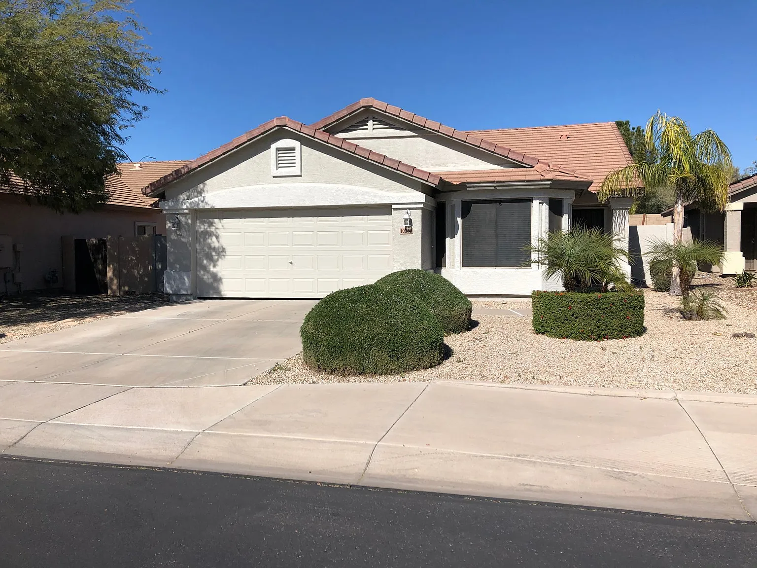10232 E Knowles Ave — Photo 1