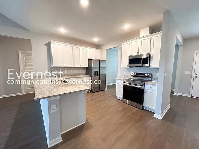 1307 Ventura Ln — Photo 6