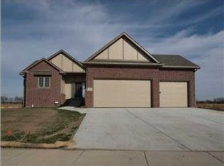 8420 N Coral St, Maize, KS 67101