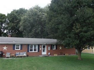 2742 W 11th St, Anderson, IN 46011