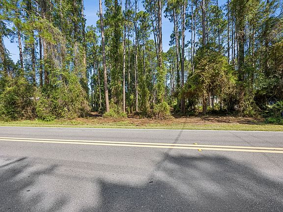 5th image of Old Nassauville Rd