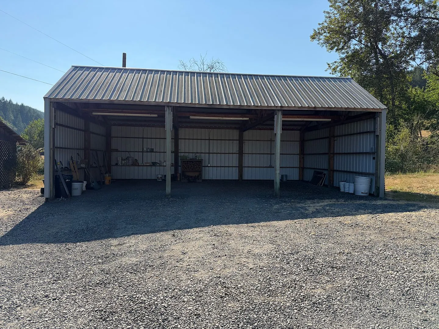 1-bed 1-bath Rural House — Photo 3