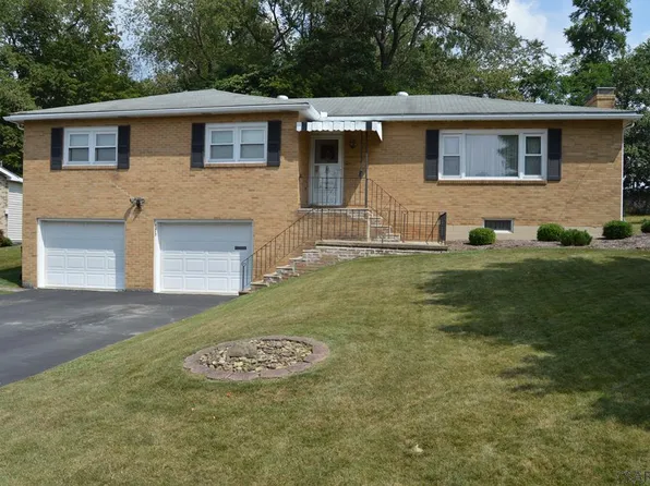 1217 Zucco Ln, Johnstown, PA 15905