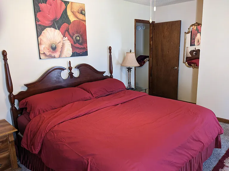 9001 Mahogany Row SE #B — Photo 10