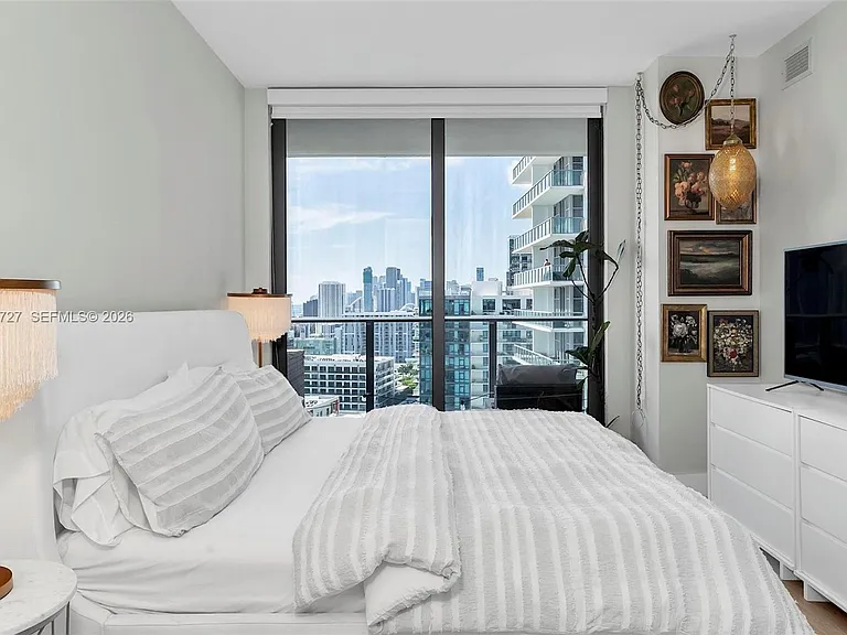 121 NE 34th St #2502 — Photo 10