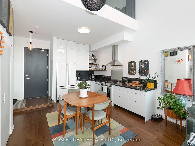 160 Baldwin St #614 — Photo 8
