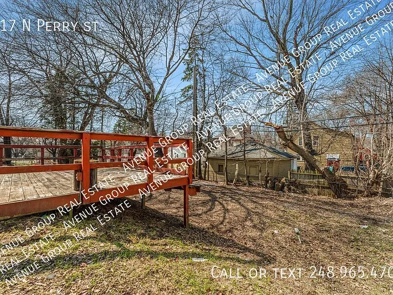 917 N Perry St — Photo 34
