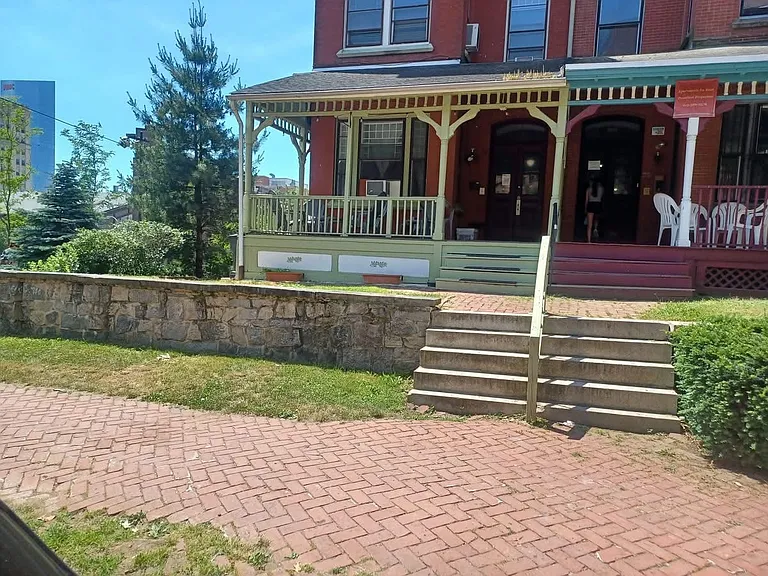 3306 Arch St #2F — Photo 11