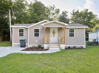 5001 Lewis St, Loris, SC 29569