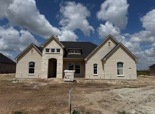 140 Chapowits Dr, Godley, TX 76044