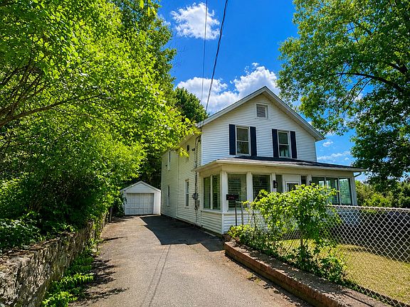 2nd image of 128 Greenwood Avenue